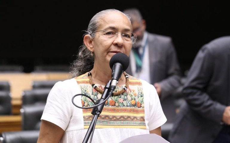 Projeto prevê registro obrigatório de passageiros em voos privados e táxi-aéreo