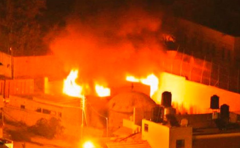 Palestinos ateiam fogo a Túmulo de José na Cisjordânia