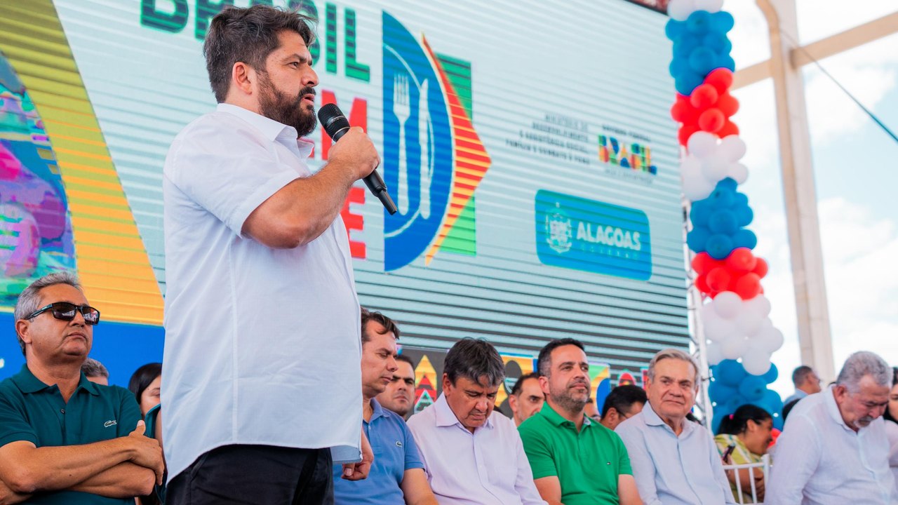 Governo Paulo Dantas adquiriu 6,7 milhões de litros de leite da agricultura familiar em 2024