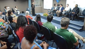 Representantes de várias entidades e especialistas discutiram ordenamento ( / Foto: Beto Macário)