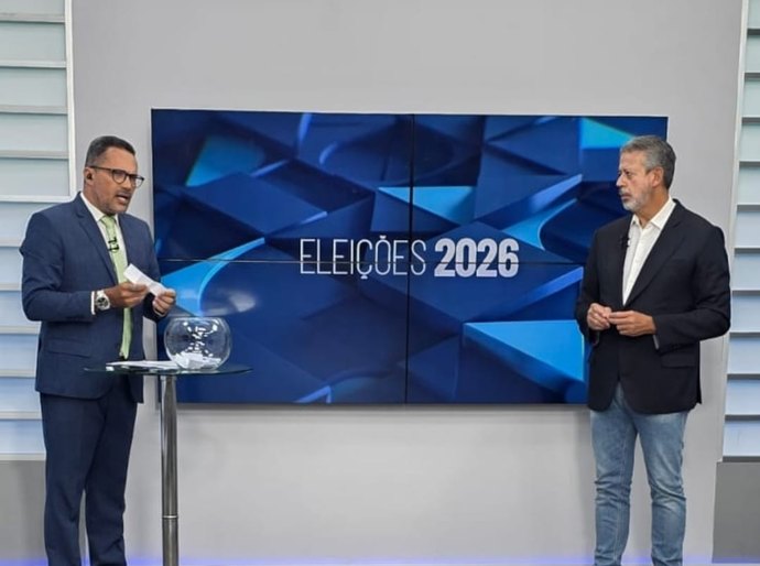 Arthur Lira apresenta propostas para saúde, educação, segurança e geração de empregos em sabatina da TV Ponta Verde