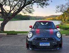 MINI John Cooper Works reforça posicionamento esportivo no Brasil - Sérgio Dias (33).jpeg 