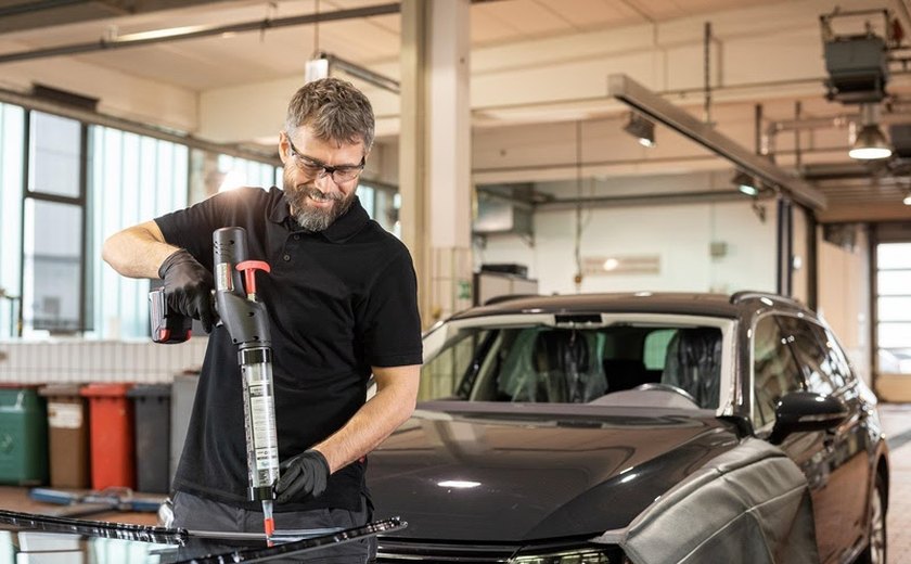 Saiba quando o dano no para-brisa é caso de troca ou reparo