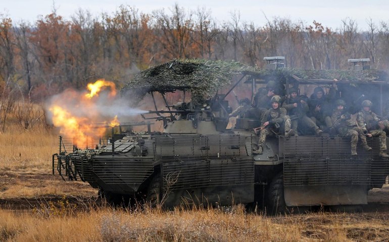Tropas russas avançam a oeste de Kurakhovo e capturam 18 soldados ucranianos, diz MD