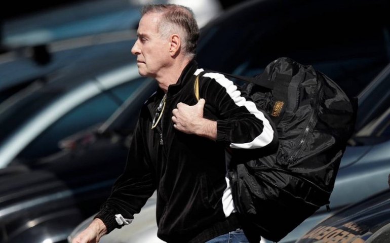 Tema de filme, Eike Batista tenta superar seu atual inferno criminal e financeiro