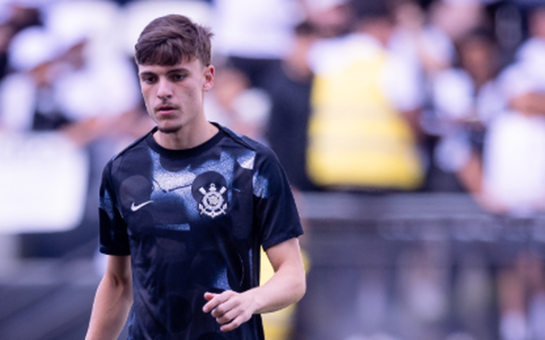 Corinthians poupa titulares para dérbi contra o Palmeiras e arranca empate contra o Fortaleza