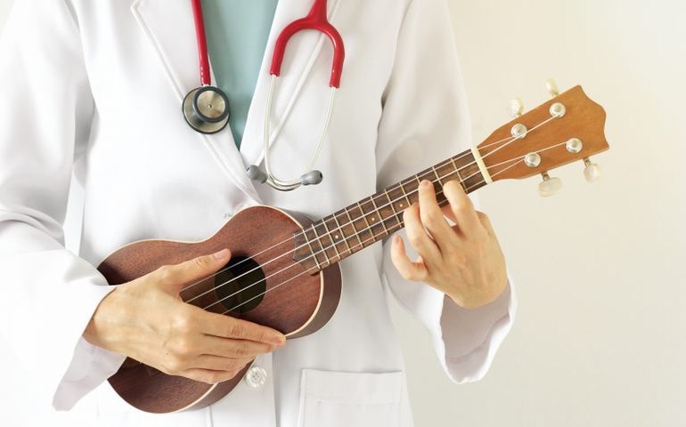 Sancionada lei que regulamenta atividade dos musicoterapeutas