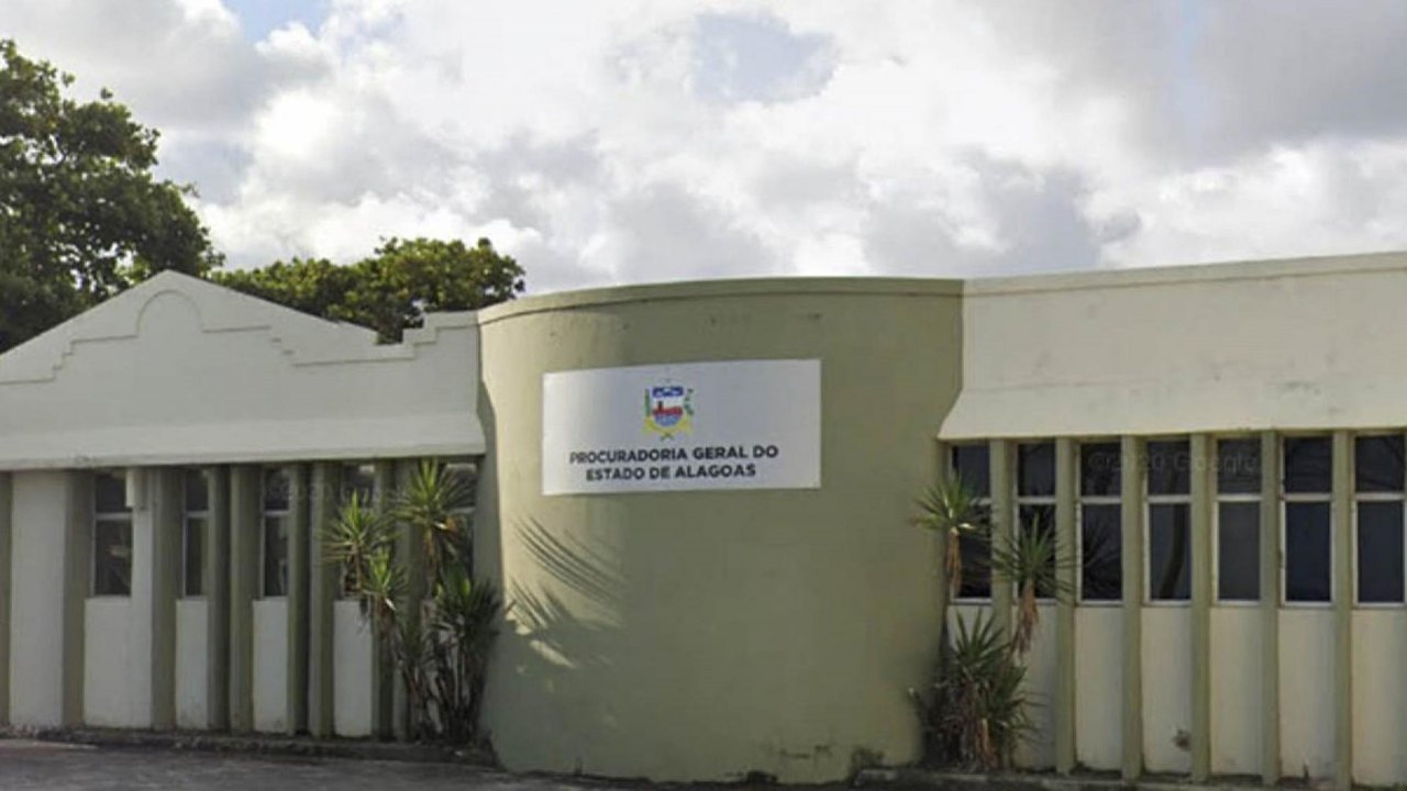 Novos procuradores do Estado tomam posse nesta terça-feira