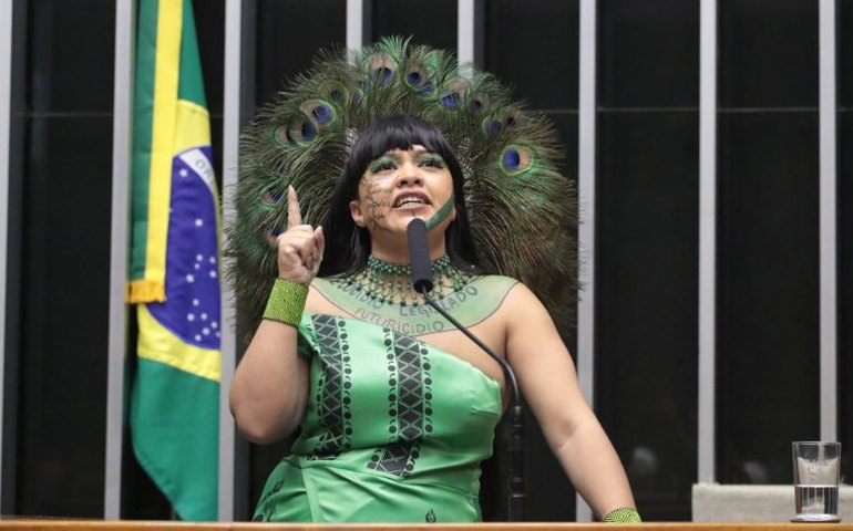 Comissão aprova criação de política para repatriar objetos culturais de povos indígenas