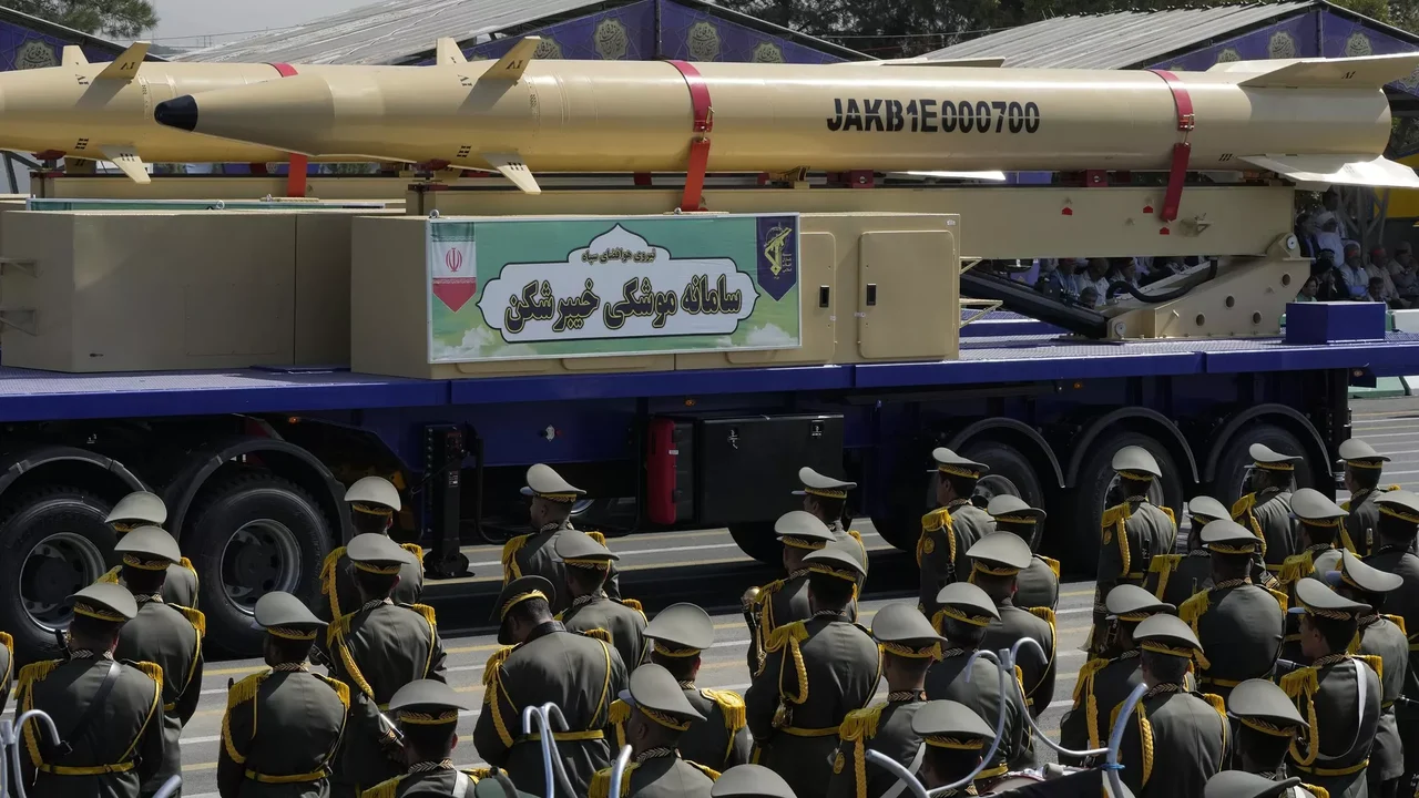 Analista: Irã mostra a Israel, com suas propostas nucleares, que responderá com escalada à escalada