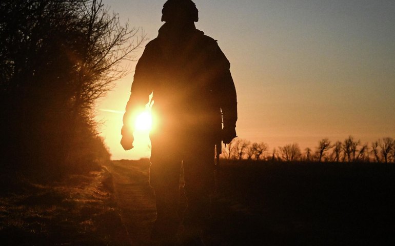 Robôs russos já respondem por 90% do abastecimento no front de Konstantinovka, afirma militar