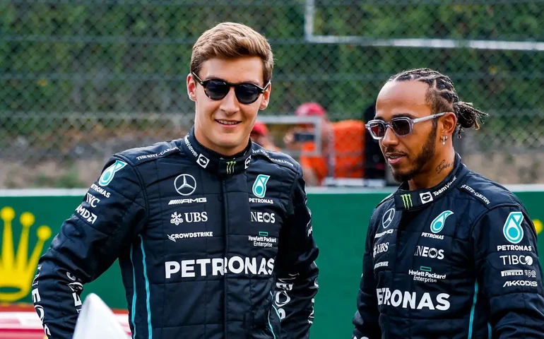 Hamilton e Russell lamentam corrida frustrante em Cingapura e queda de rendimento da Mercedes