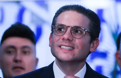Oposição vai à Câmara, mas Hugo Motta proíbe reunião durante recesso