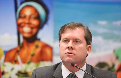 Marx Beltrão recebe Comenda Governador Afrânio Lages segunda-feira 