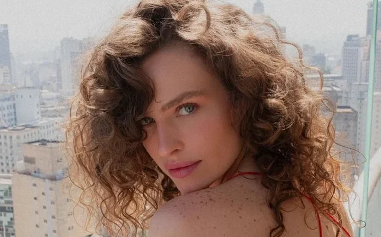 Amiga de Maidê Mahl atualiza estado de saúde da atriz: 'Já responde a estímulos'