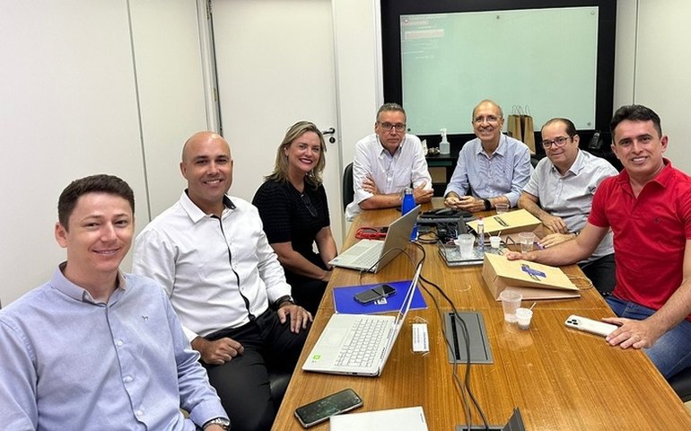 Prefeito Ronaldo Lopes trabalha para reabrir cursos do Senai em Penedo