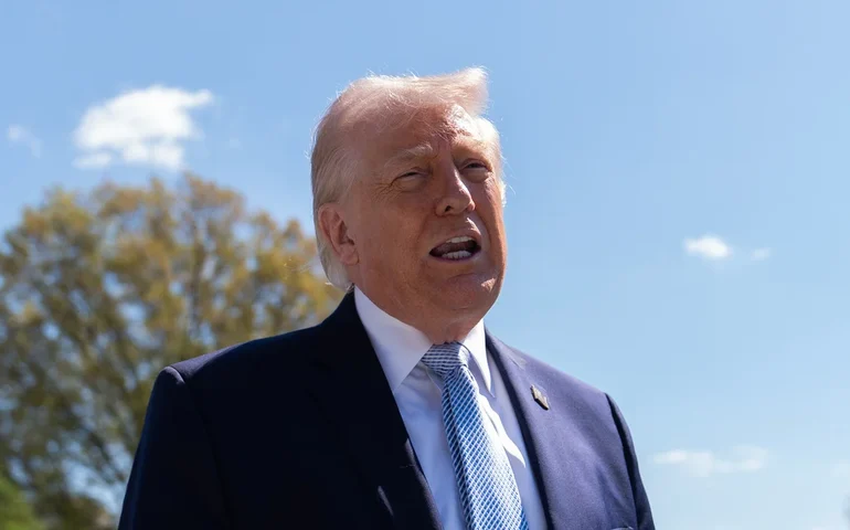 EUA iniciam reembolso de tarifas cobradas sob Trump nesta segunda-feira