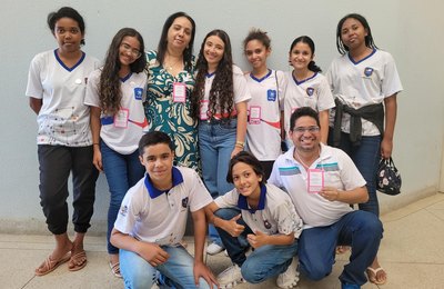 Escolas estaduais participam do lançamento do Projeto Meninas Olímpicas