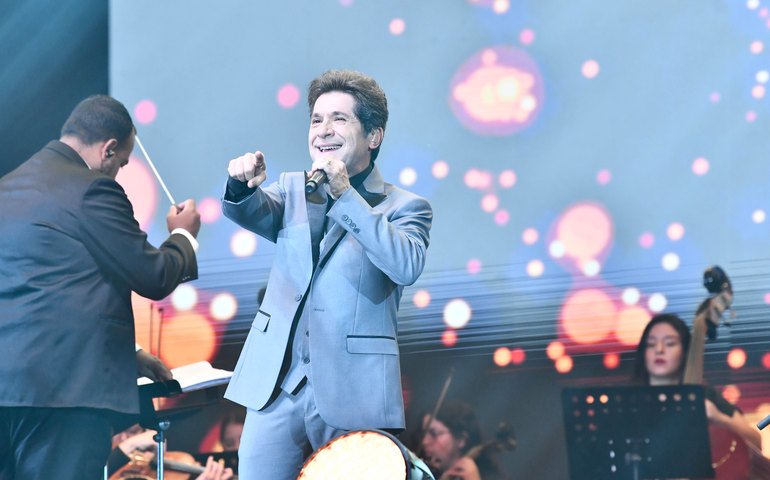 Show do cantor Daniel, especiais e celebrações marcam a Festa da Padroeira na TV Aparecida