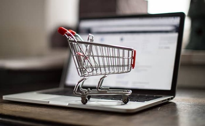 Número de consumidores que desistiram das compras internacionais online cresceu de 13% em maio de 2024 para 38% em outubro Número de consumidores que desistiram das compras internacionais online cresceu de 13% em maio de 2024 para 38% em outubro