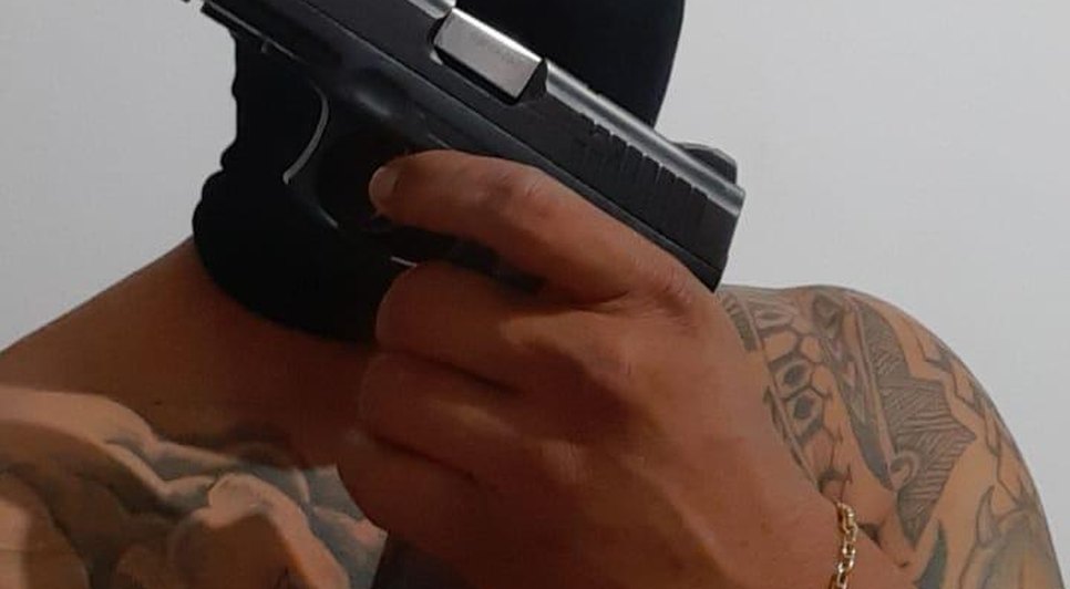 Contra os suspeito havia três mandados de prisão em aberto. / Foto: PM/SE