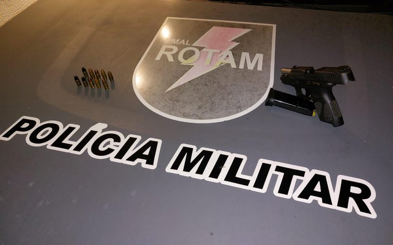 Batalhão de Rotam apreende armas de fogo e drogas em Maceió
