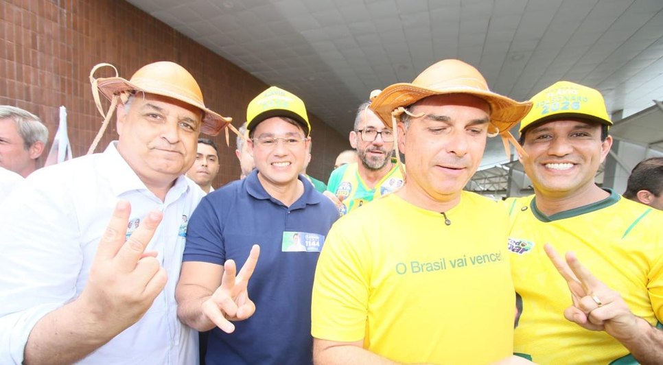 Mesaque, Gunnar e Alfredo estiveram juntos para receber Flávio Bolsonaro em Maceió