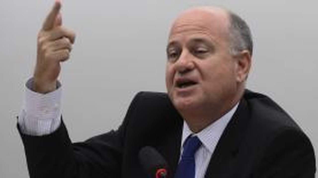 Zimmermann nega risco de blecaute e diz que uso de termelétricas deve continuar