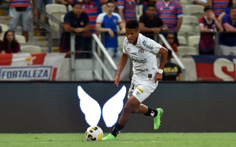 Santos empata sem gols com o Fortaleza na estreia do técnico Lisca