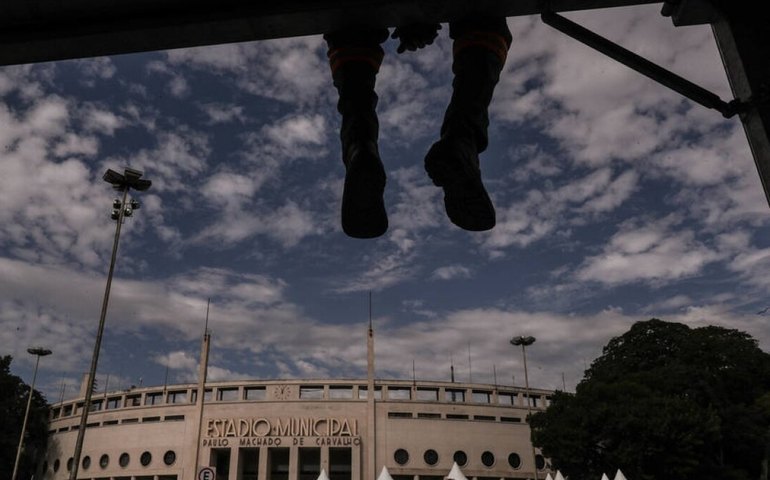 São Paulo ganha uma feira do livro a céu aberto no Pacaembu