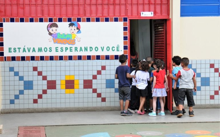 Comissão debate execução orçamentária de políticas para crianças e adolescentes