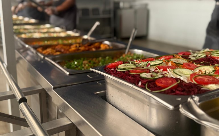 Restaurante Popular do Centro terá almoço junino e música ao vivo, nesta sexta(27)