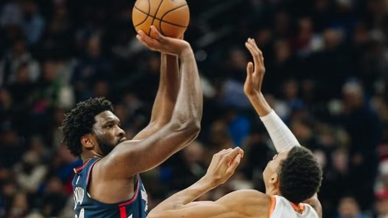 Embiid marca incríveis 70 pontos, com direito a 18 assistências, e ajuda os Sixers a venceram os Spurs