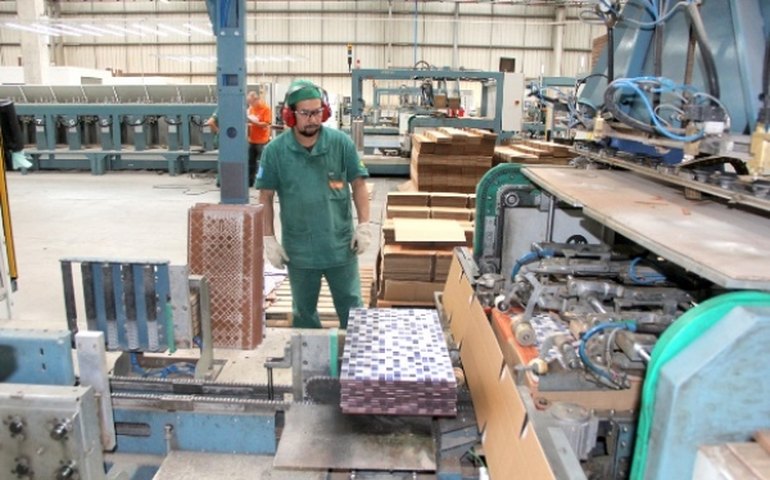 Chegada de novas empresas ao Estado muda realidade de mais de 9 mil famílias alagoanas