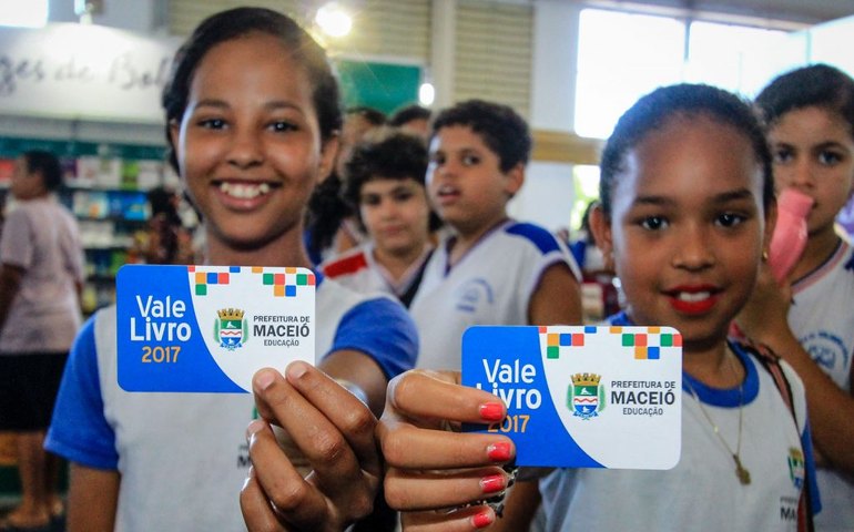 Bienal do Livro terá início na próxima sexta-feira, em Jaraguá