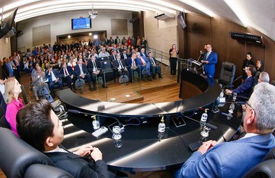 TJAL inaugura plenário com espaço para mais de 90 pessoas