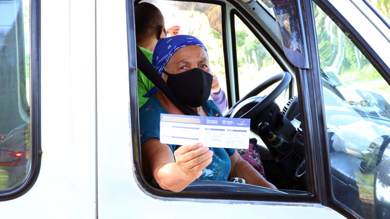 Uso de máscaras seguirá sendo exigida no transporte intermunicipal de passageiros