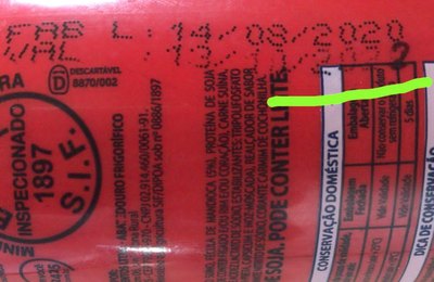 Visa apreende alimentos com data de validade adulterada, em Palmeira