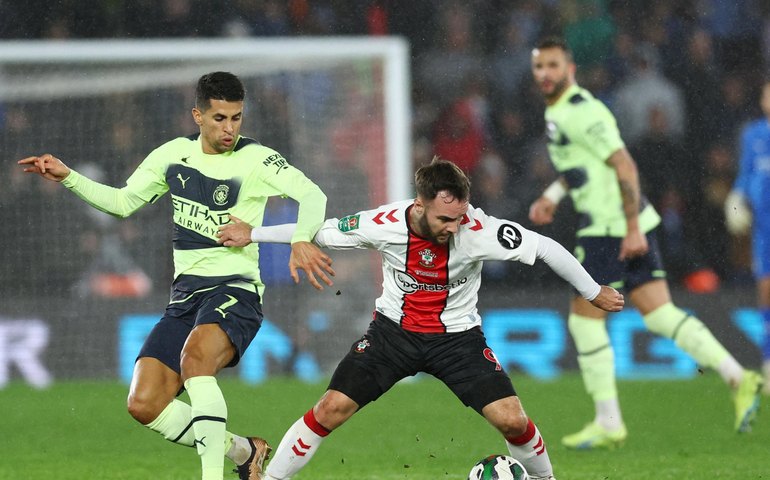 Com reservas, City perde e é eliminado pelo Southampton na Copa da Liga Inglesa