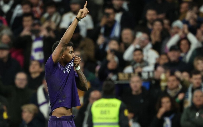 Rodrygo brilha na vitória sobre o Bilbao e Real Madrid dispara na liderança do Espanhol