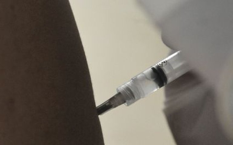 Vacina contra coqueluche para gestantes será oferecida na rede pública