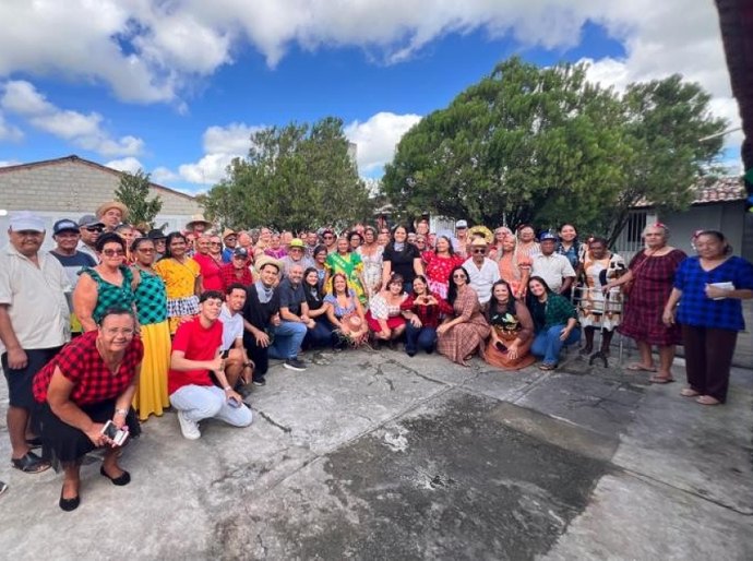 Centro de Dia Idoso Alegre do Distrito Luziápolis promoveu um animado Arraiá junino com o Grupo de Idosos