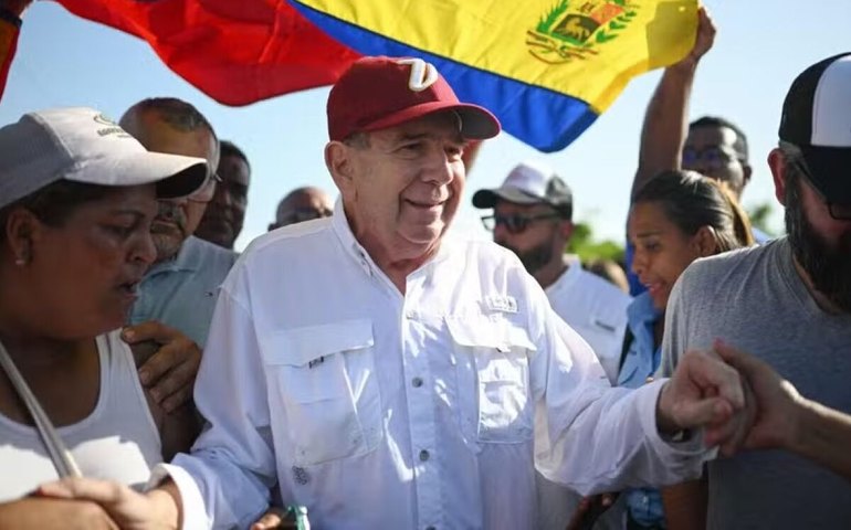 Venezuela: oposição anuncia que conseguiu credenciar fiscais para mesas eleitorais