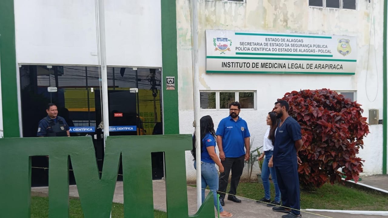 Polícia Científica identifica e libera corpos de vítimas de colisão em Delmiro Gouveia