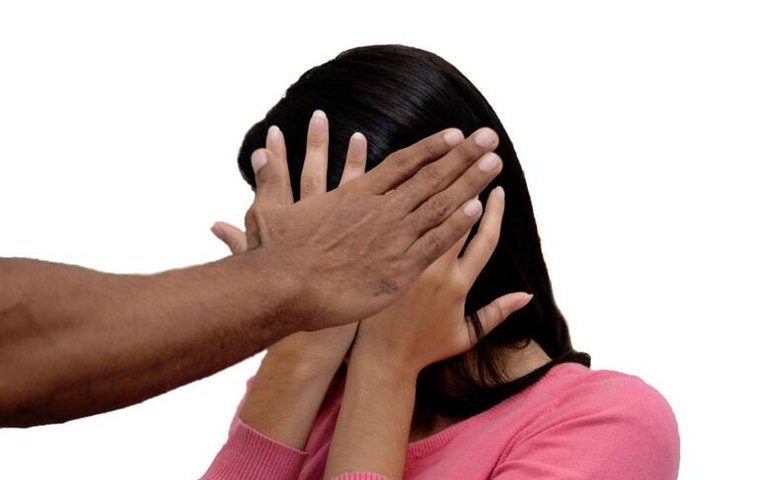 Sesau assegura rede de proteção à mulher vítima de violência; conheça os serviços