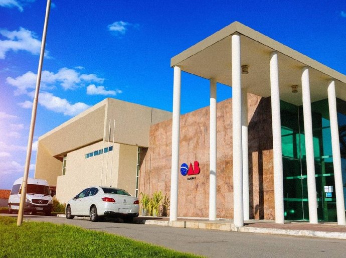 Comissões da OAB/AL recebem demandas da sociedade e orientam sobre direitos