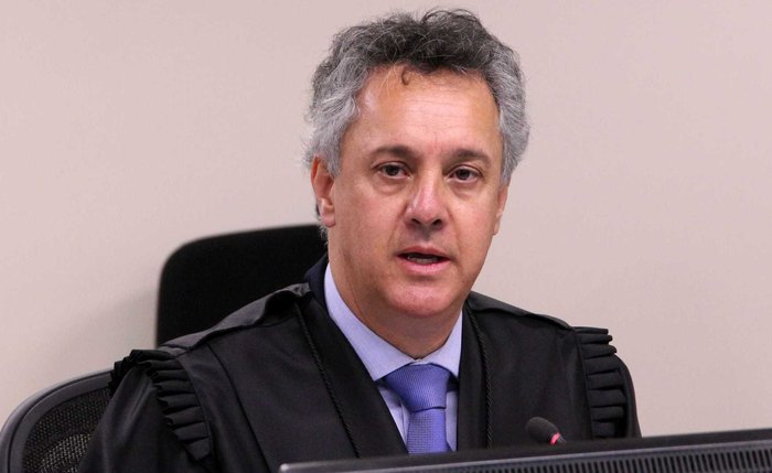 Tribunal Regional Federal da 4ª Região decide que Lula será avisado 48h antes de julgamento