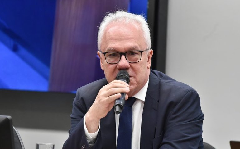 Presidente do Inep nega irregularidades e garante validade do Enem