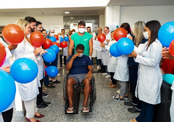 Recebe alta 1° paciente submetido a transplante renal no Hospital do Coração Alagoano