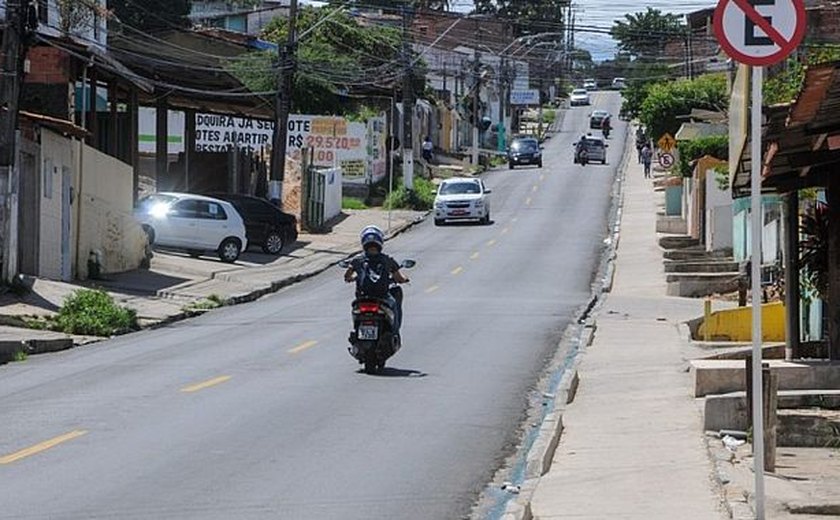 Pedestre é atropelada por motociclista na Ladeira do Calmon em Bebedouro